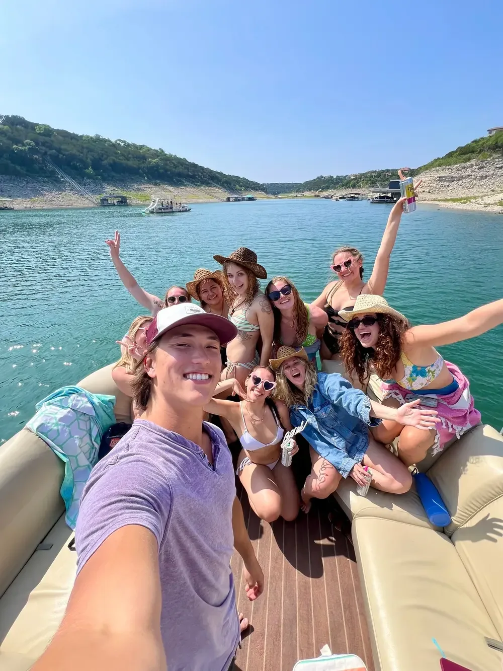 Sundeck Pontoon on Lake Travis by Jeramy's Boat Rentals on Lake Travis photo 12