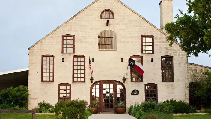 Becker Vineyards listing photo