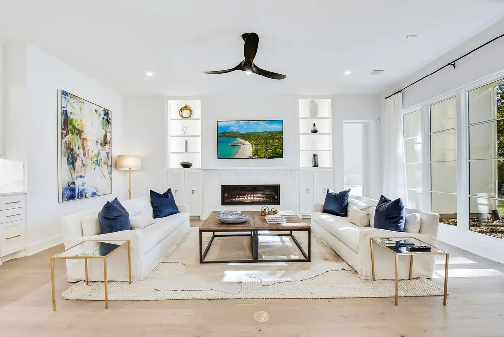 Arrive Tarrytown Retreat Vacation Rental in Austin, Texas