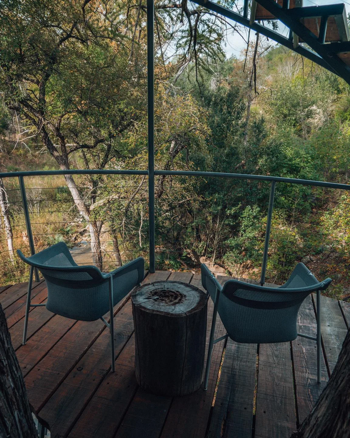 Cypress Valley Treehouse Loding in Austin, Texas
